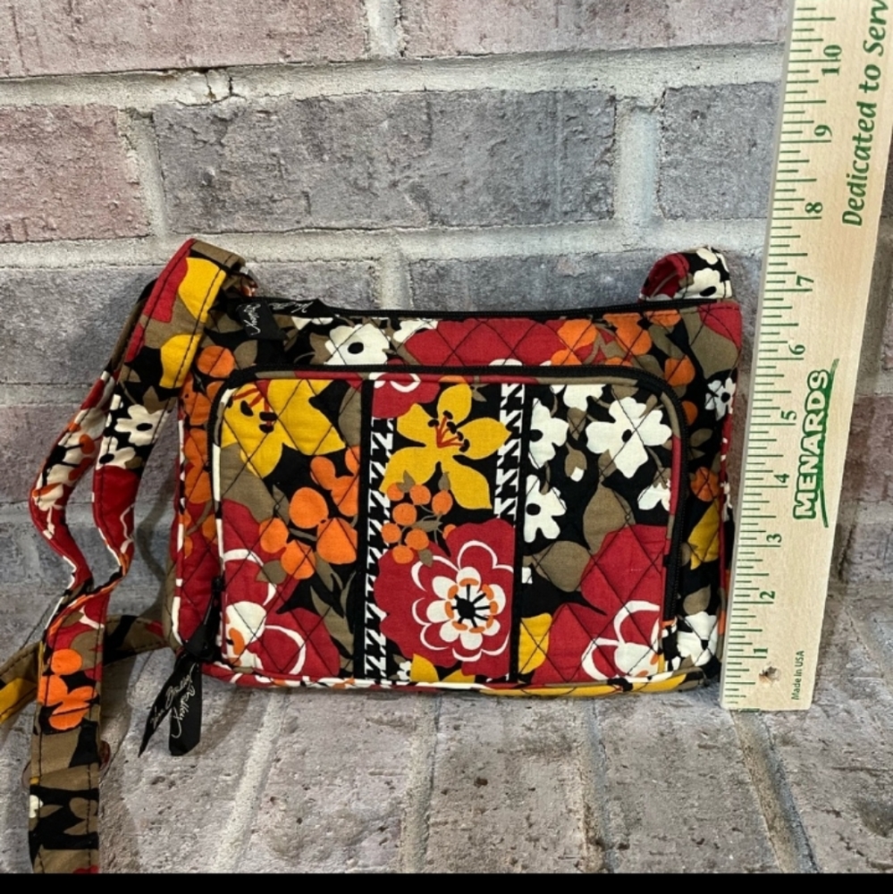 Vera Bradley - Picture 8 of 8